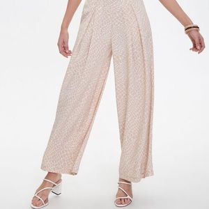 F21 - Giraffe Print Wide Leg Pants - Size L